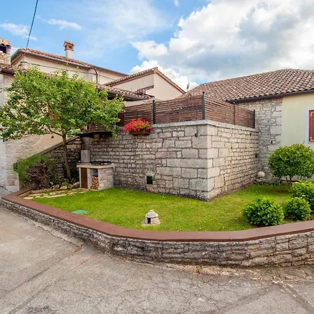 Stara Kuca Apartamento Heki